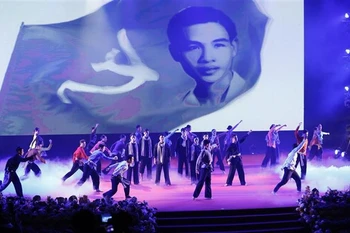 Une grande cérémonie marquant le 100e anniversaire du feu PM Vo Van Kiet à Vinh Long