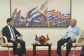 Renforcement de la coopération entre la province de Dong Nai et des localités cubaines