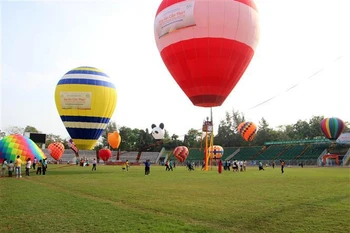 La ville de Can Tho lance son Festival de montgolfières 