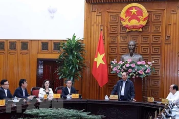 Le PM Nguyen Xuan Phuc travaille avec les autorités de Bac Lieu