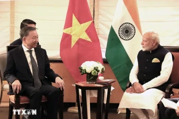 Le secrétaire général du Parti communiste du Vietnam (PCV) et président vietnamien, Tô Lâm, rencontre à New York le Premier ministre indien Narendra Modi. Photo: VNA