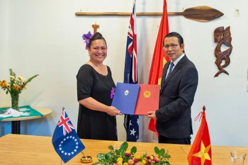 Le Vietnam et les Îles Cook établissent des relations diplomatiques