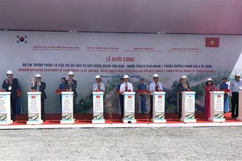 Mise en chantier de la section Tan Van - Nhon Trach de la 3e périphérique de Ho Chi Minh-Ville