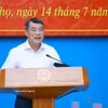 Le Premier ministre Le Minh Hung préside une séance de travail avec le Comité permanent du Comité provincial du Parti de Phu Tho. Photo : VNA