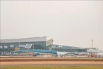 Un gros-porteur Boeing 787-9 de la compagnie Vietnam Airlines atterrit en toute sécurité à l'aéroport international de Long Thanh lors d'un vol d'essai le 15 décembre. Photo : VNA