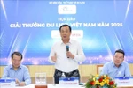 Lors de la Conférence de presse marquant le lancement des Prix du Tourisme vietnamien 2025. Photo:VNA