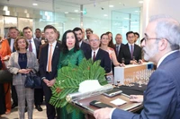 Cérémonie d'inauguration de l'ambassade du Portugal au Vietnam. photo: baoquocte