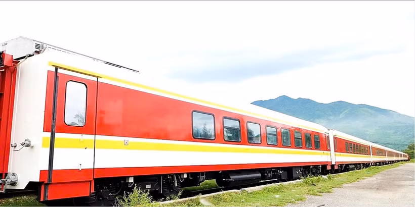 De nouveaux trains de la ligne Saigon-Nha Trang. Photo: thanhnien.vn