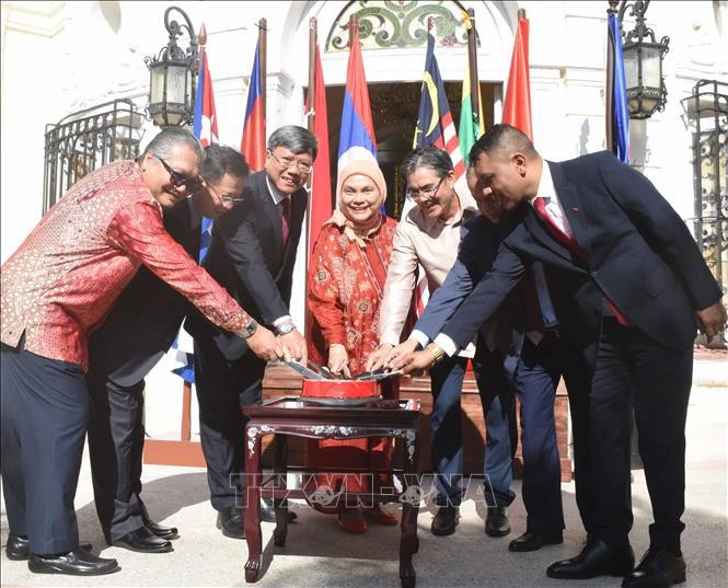 Célébration du 57e anniversaire de la fondation de l’ASEAN à Cuba. Photo: VNA