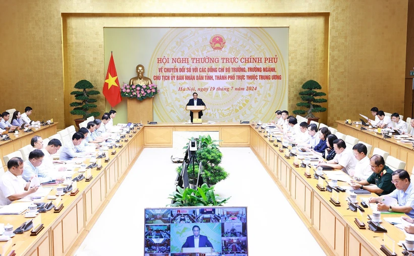 Réunion de la Permanence du gouvernement sur la transformation numérique. Photo: VNA