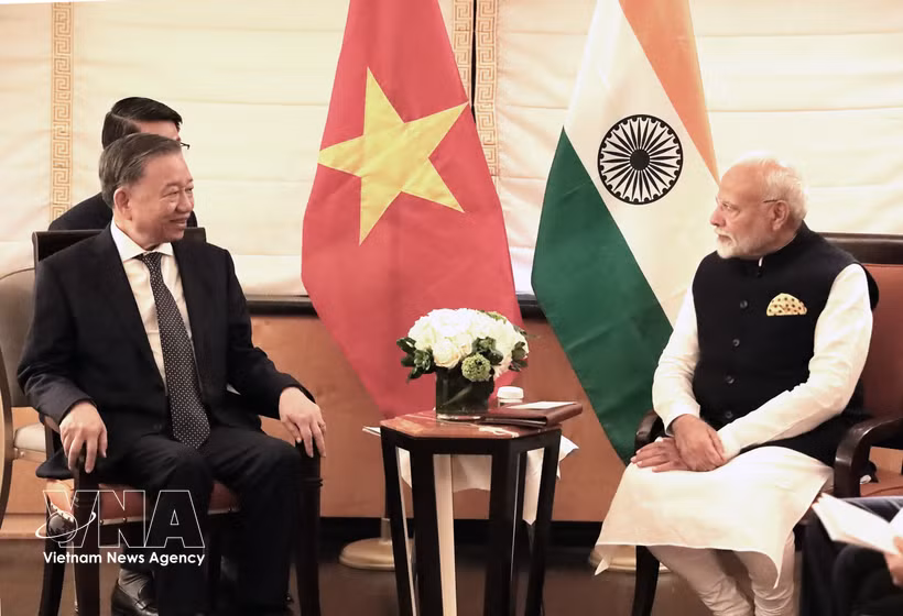 Dans le cadre de sa participation à la 79e session de l'Assemblée générale des Nations Unies et de sa visite de travail aux États-Unis, le secrétaire général et président To Lam a rencontré le Premier ministre indien Narendra Modi dans l'après-midi du 23 septembre 2024 à New York. Photo: VNA