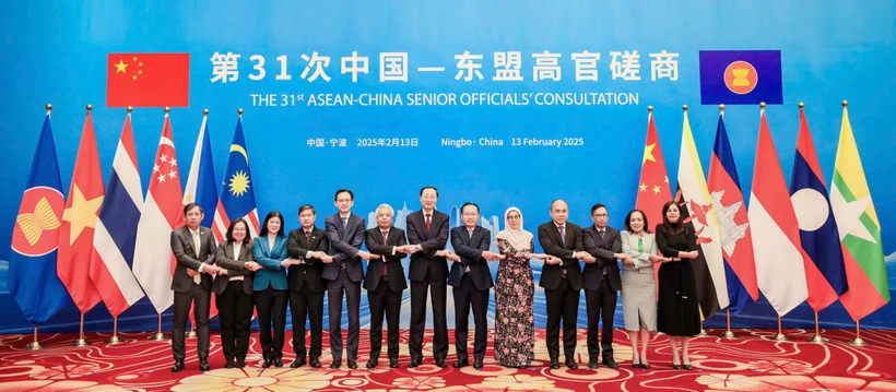 La 31e réunion de consultation des hauts fonctionnaires ASEAN-Chine s'est tenue à Ningbo. Photo: VNA