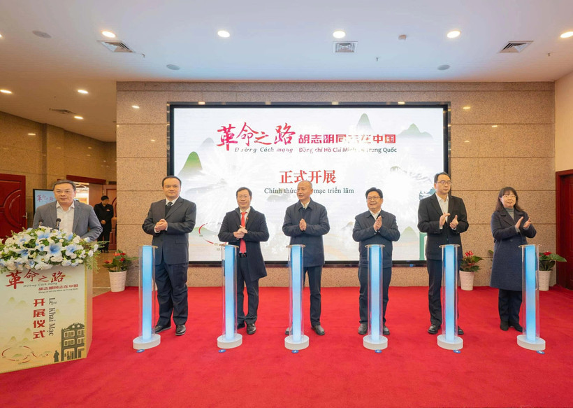 Cérémonie d’ouverture de l’exposition thématique en Chine. Photo: baoquocte.vn