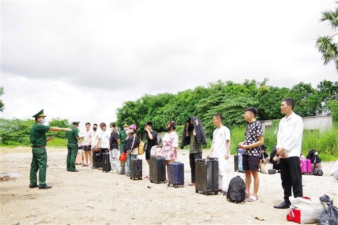 Réception des citoyens vietnamiens rapatriés du Cambodge.