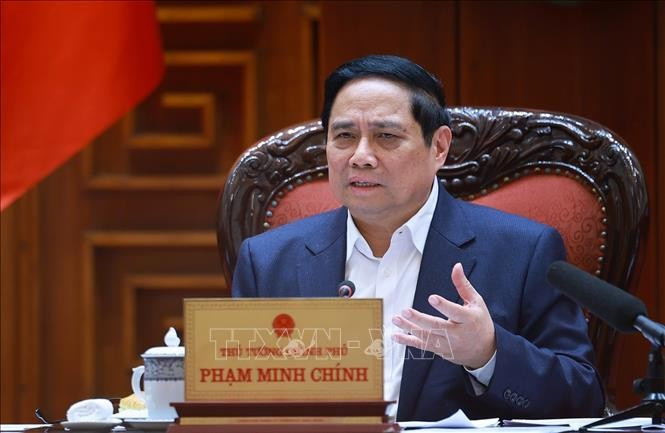 Le Premier ministre Pham Minh Chinh a présidé une réunion sur les préparatifs des cérémonies de lancement de travaux, d'inauguration et de mise en service technique de projets et d'ouvrages clés. Photo: VNA