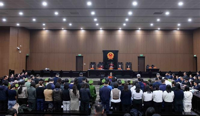 Scènes de l'audience de l'après-midi du 14 janvier. Photo: VNA