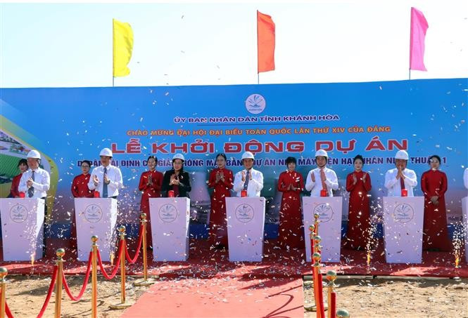 Cérémonie de lancement du projet de relogement, de réinstallation et de libération des terrains destinés à la centrale nucléaire de Ninh Thuan 1. Photo: VNA