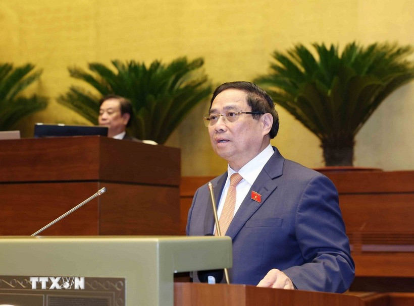 Le Premier ministre Pham Minh Chinh s'exprime lors de l'ouverture de la 10ᵉ session de la 15ᵉ Assemblée nationale. Photo: VNA