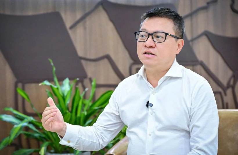Le journaliste Lê Quôc Minh, membre du Comité central du Parti, chef adjoint de la Commission centrale de la sensibilisation, de l'éducation et de la mobilisation de masse du Parti, président de l’Association des journalistes du Vietnam et rédacteur en chef du journal Nhân Dân (Le Peuple). Photo: VNA