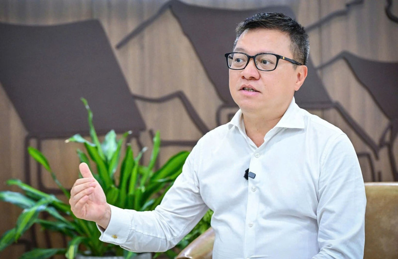 Le journaliste Lê Quôc Minh, membre du Comité central du Parti, chef adjoint de la Commission centrale de la sensibilisation, de l'éducation et de la mobilisation de masse du Parti, président de l’Association des journalistes du Vietnam et rédacteur en chef du journal Nhân Dân (Le Peuple). Photo: VNA