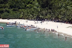 La nature vierge de l’archipel de Cu Lao Chàm en fait un site d’éco-tourisme particulièrement attirant pour les touristes vietnamiens et étrangers. Photo: VNA