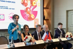 L’ambassadrice de Pologne au Vietnam, Joanna Skoczek, prend la parole lors de l’événement Photo : VNA
