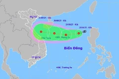 La dépression tropicale se déplace à une vitesse de 15 km/h, en direction du centre du Vietnam. Photo : NCHMF