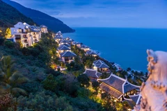 L’InterContinental Dà Nang Sun Peninsula Resort arrive en tête dans la catégorie des complexes hôteliers insulaires et balnéaires. Photo: NDEL
