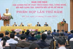 La 5e réunion du Comité de pilotage gouvernemental pour le développement de la science et de la technologie, de l’innovation, de la transformation numérique et du Projet 06, à Hanoi, le 15 novembre 2025. Photo : VNA