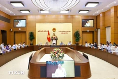 Le président de l’Assemblée nationale Trân Thanh Mân s’exprime en ouverture de la 47e session du Comité permanent de l’Assemblée nationale. Photo : VNA