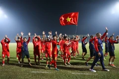L’équipe U17 du Vietnam célèbre sa victoire contre la Malaisie lors des qualifications pour la la Coupe d’Asie U17 de l’AFC 2026. Photo : VFF