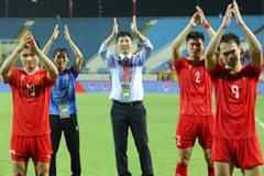 Le Vietnam gagne 13,7 points supplémentaires, passant de la 114e à la 111e place au dernier classement mondial FIFA. Photo: VietnamPlus
