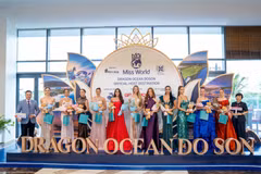 Les candidates à Miss Monde 2026 participeront à diverses activités et épreuves à Hai Phong — deuxième étape de leur séjour au Vietnam. Photo: baotintuc.vn