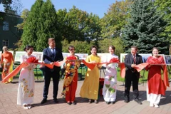 Cérémonie d’inauguration de l’exposition «Le président Hô Chi Minh, fondateur de l’amitié Vietnam-Russie», à l’Institut Hô Chi Minh de Saint-Pétersbourg. Photo : Site des vestiges du président Hô Chi Minh dans la zone du Palais présidentiel