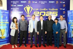 Lancement de la Coupe de la Victoire 2025 lors de la conférence de presse. Photo: tienphong.vn