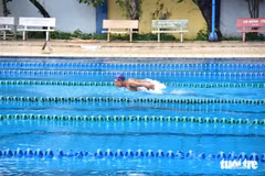 La natation est l’une des premières compétitions du tournoi. Photo : tuoitre.vn
