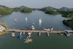 Un coin du site touristique du lac Nui Côc.