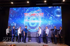 Des délégués lors du lancement de la nouvelle version de la plateforme d'échange technologique de Hô Chi Minh-Ville. Photo : VNA