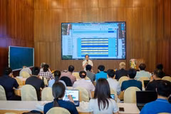 Le programme rassemble près de 40 scientifiques, jeunes chercheurs, doctorants, ingénieurs, techniciens et étudiants venus de cinq pays. Photo: VNA