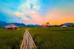 Jungle Boss Travelodge devient un endroit idéal pour admirer le coucher du soleil. Photos: NDEL