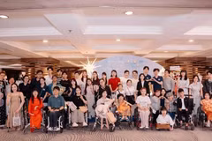 La cérémonie de remise des prix a eu lieu dans la soirée du 7 avril à l'hôtel Pan Pacific Hanoi, dans une atmosphère vibrante de célébration et de partage. Photos : Pan Pacific Hanoi