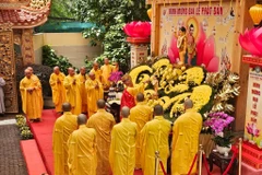 Cérémonie de bain de Bouddha à Hô Chi Minh-Ville. Photo: CVN