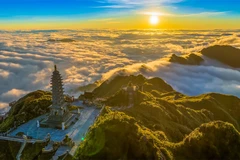 La majestueuse chaîne de montagnes qui s’élève haut dans le ciel abrite le plus haut sommet de l’Indochine, le mont Fansipan. Photo: baohaiphong.vn