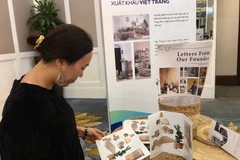 Les entreprises qui agissent de manière responsable envers la communauté et l’environnement gagnent la confiance et le soutien des consommateurs. Photo : VietnamPlus