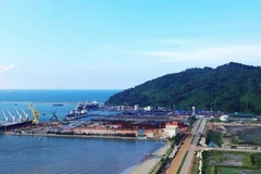Le port de Chân Mây, à Huê, est appellé à devenir un grand port de transit et un système logistique international. Photo : thoibaotaichinhvietnam.vn