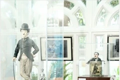 Vue de l’exposition « Charlie Chaplin : Échos d’une légende». Photo: Instagram