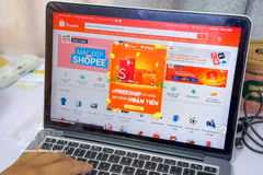 La taille du marché du commerce électronique au Vietnam est estimée à 38,5 milliards de dollars en 2025. Photo d'illustration: VNA
