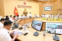 Vue de la séance de travail, à Hanoi, le 7 mai. Photo : VNA