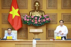Le Premier ministre Pham Minh Chinh (à droite) et le président de l’Assemblée nationale Trân Thanh Mân, à Hanoi, le 15 octobre. Photo : VNA