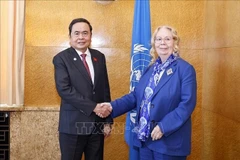 Le président de l’Assemblée nationale du Vietnam, Trân Thanh Mân et la directrice générale de l’Office des Nations Unies à Genève, Tatiana Valovaya. Photo : VNA